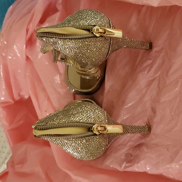 Bandolino heels size 9 - Picture 2 of 4